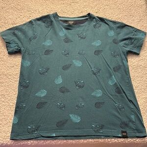 Classic Blue Short Sleeve Tee with Subtle Print